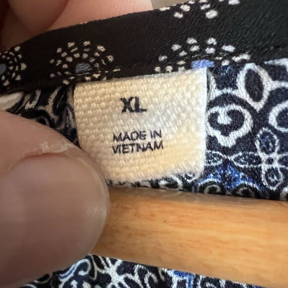 Gap Blouse Women’s Size XL Blue Kaleidoscope Floral Polyester Long Sleeve Boho - Picture 6 of 10